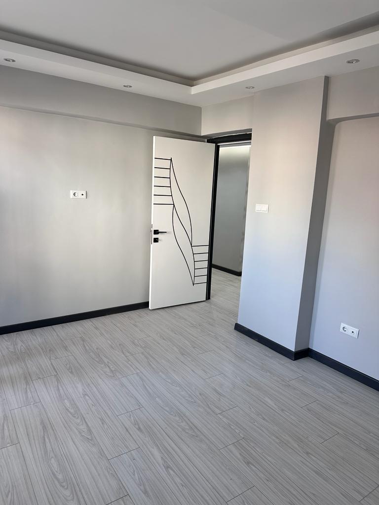 Çanakkale laminat parke fiyatları ve döşeme hizmetleri hakkında bilgi alın! Özdemir Parke ve Yapı, kaliteli ürünleri ve profesyonel hizmet anlayışıyla ücretsiz keşif imkanı sunuyor.